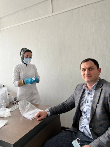 Сегодня, 16 февраля, Сотрудники Комитета по государственным закупкам Республики Дагестан сдали ПЦР-тесты на COVID-19.