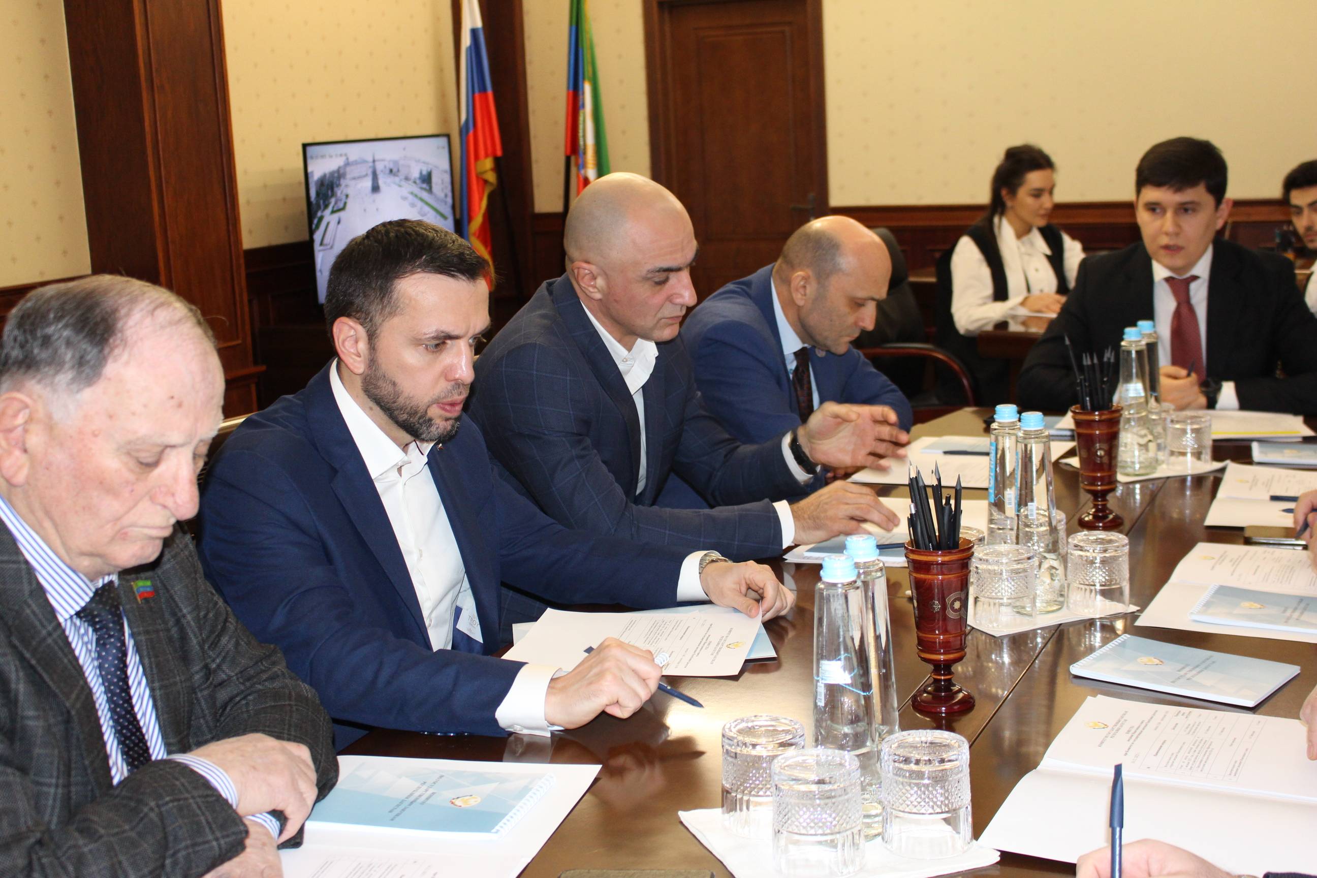 Общественный совет обсудил эффективность закупочной деятельности в Республике Дагестан